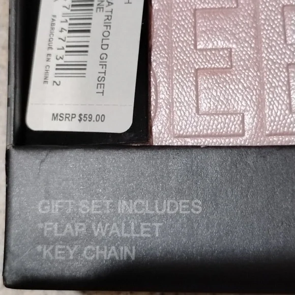 Bebe wallet and keychain set NWT - Picture 5 of 7